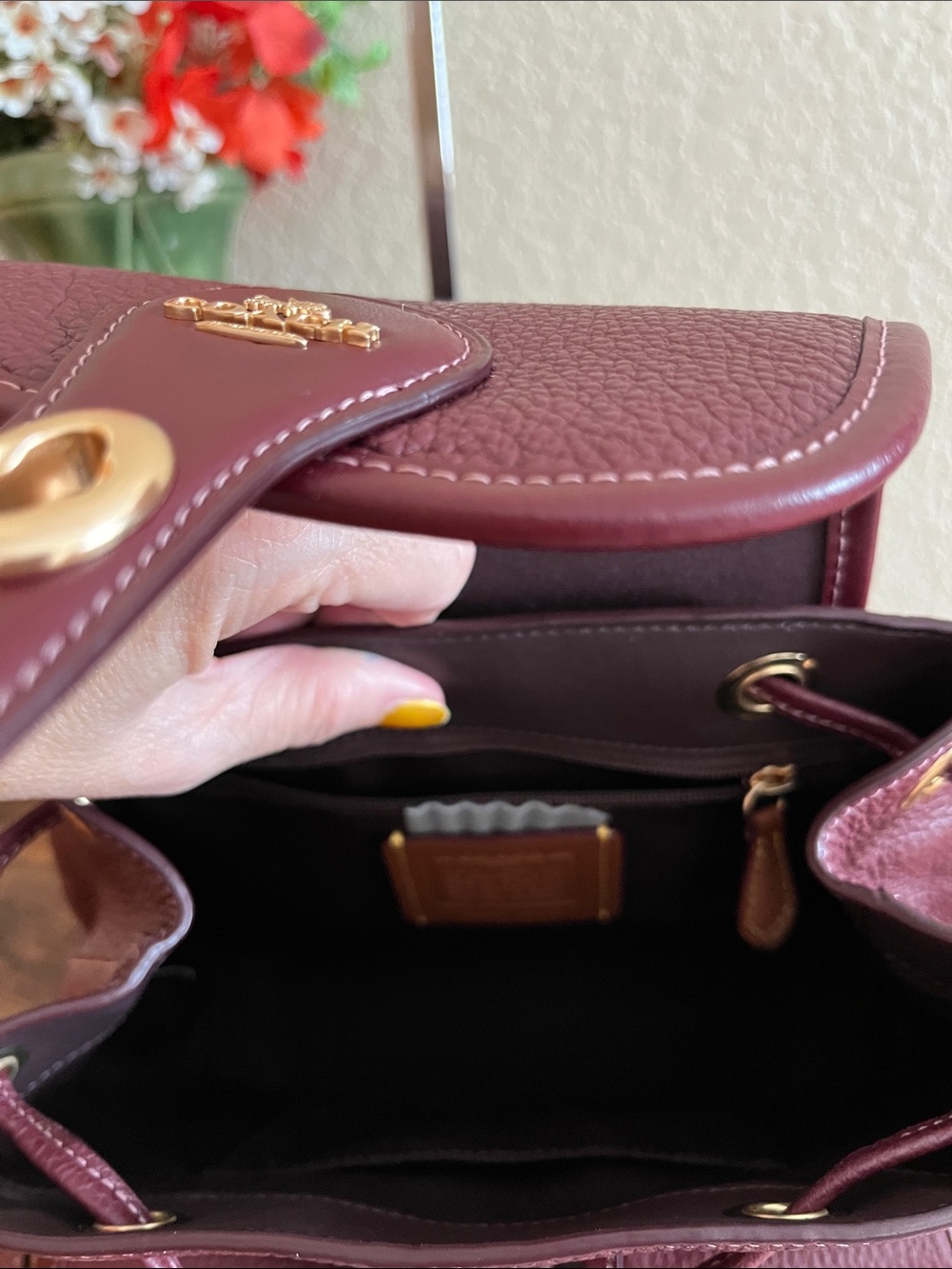 🆕 Coach Hadley Backpack dark wine - Picture 8 of 10